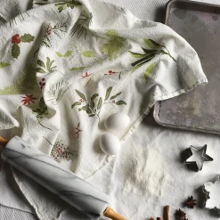 Boughs & Berries Towel