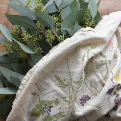 Eastern Region Wildflowers Towel - Natural